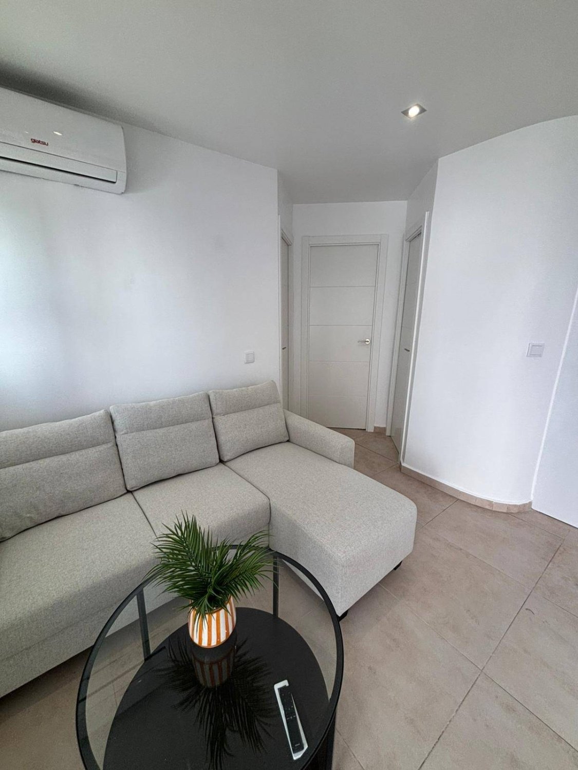 Dzīvoklis La Zenia, Alicante, Spānijā 2 istabas, 60 m2 Nr. 189245