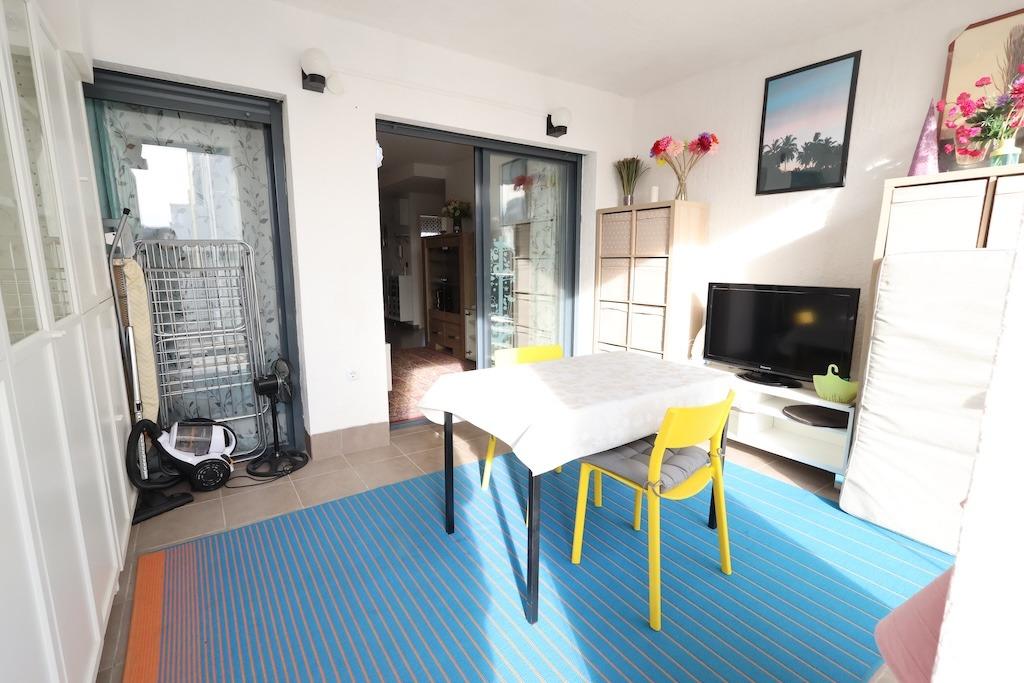 Bungalow i Alicante, Spanien 2 sovrum, 73 kvm. Nr. 179605