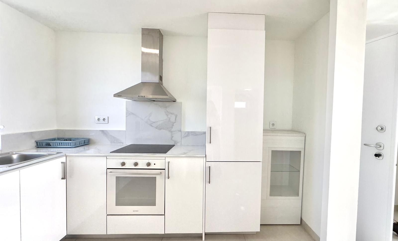 Квартира в Бенидорм, Аликанте, Испания 2 спальни, 97м2 №179608