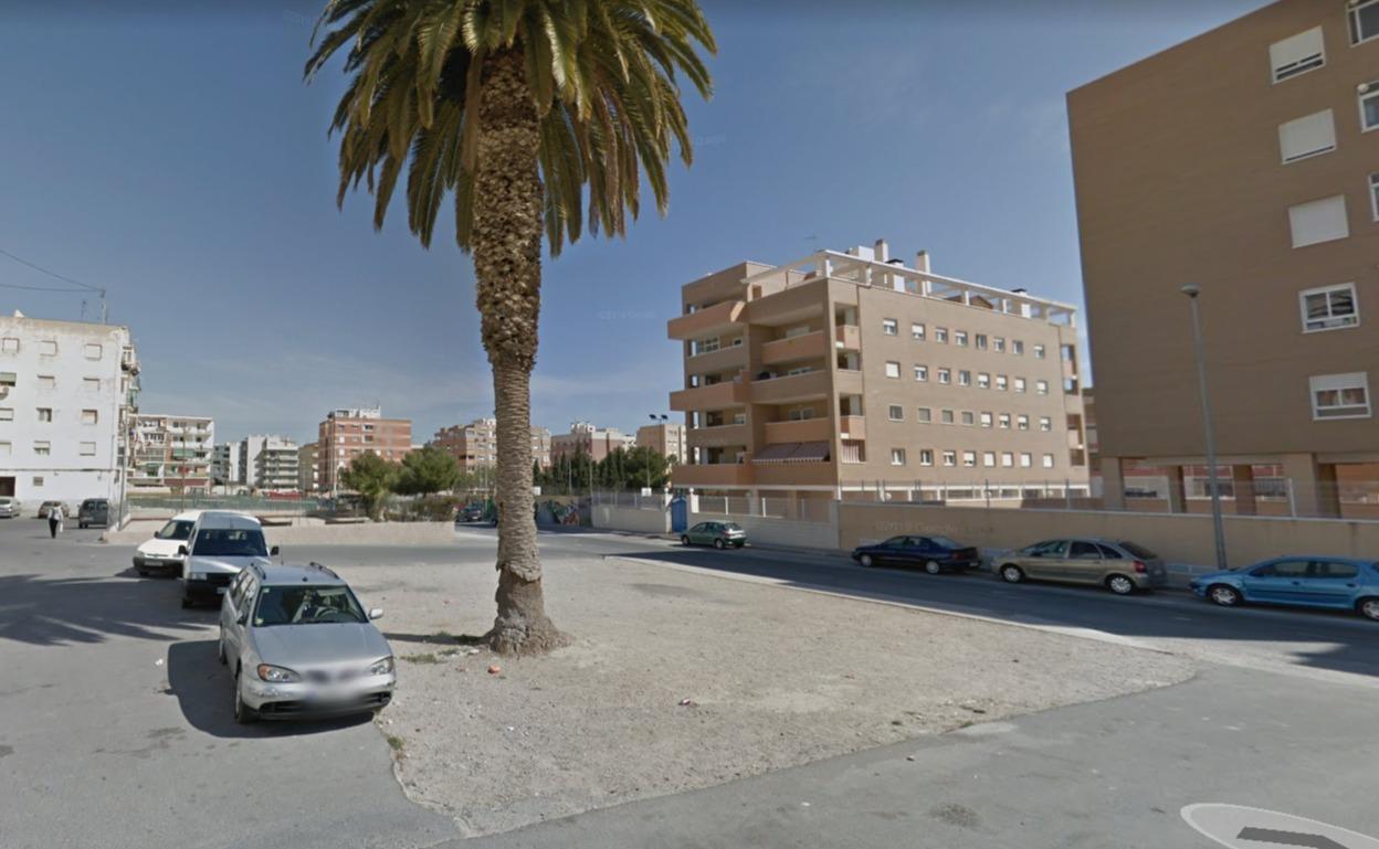 Parcela en Alicante, España 445 m2 No. 168713
