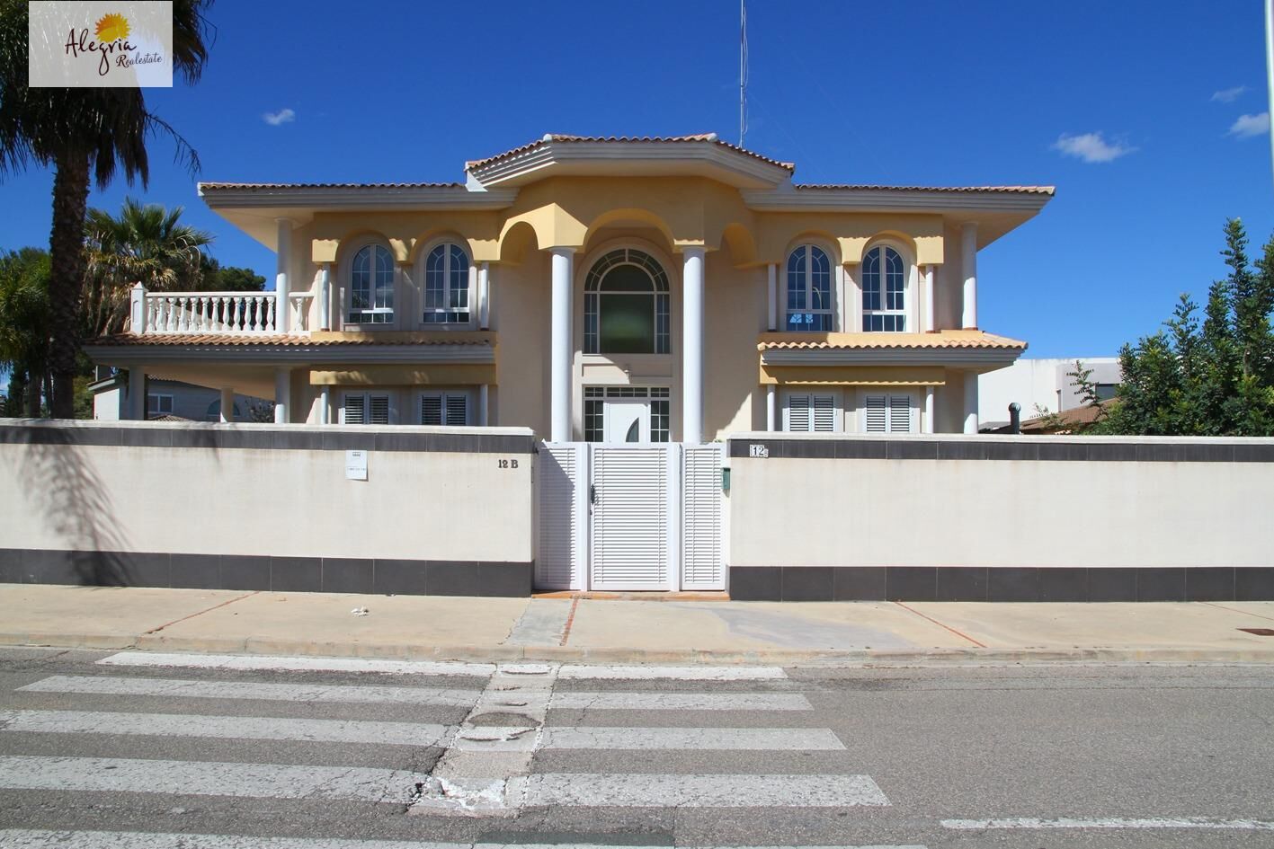 Apartamento en L'Eliana, València, España 4 dormitorios, 480 m2 No. 168715