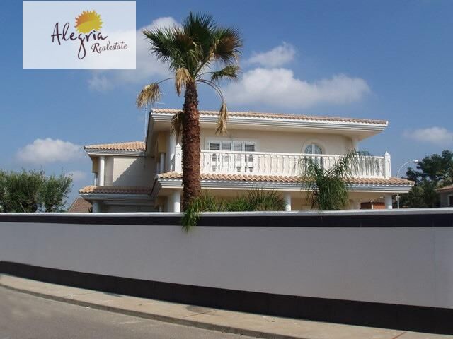 Apartamento en L'Eliana, València, España 4 dormitorios, 480 m2 No. 168715
