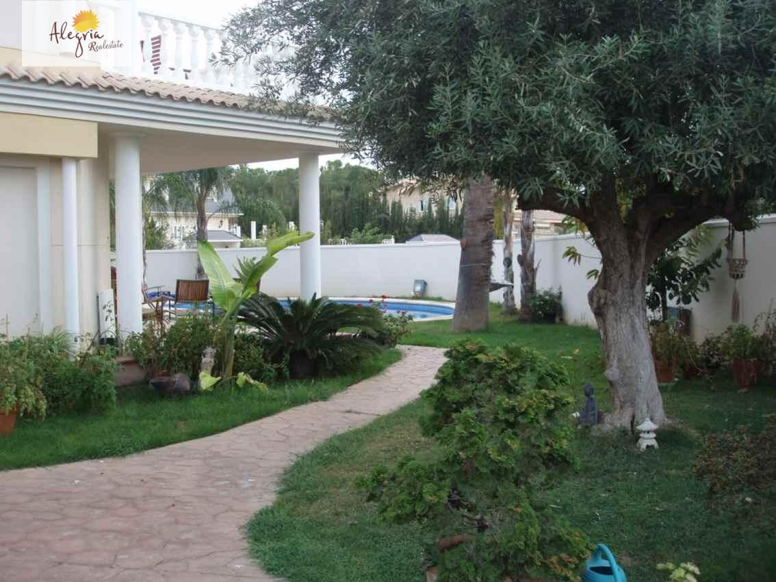 Apartamento en L'Eliana, València, España 4 dormitorios, 480 m2 No. 168715