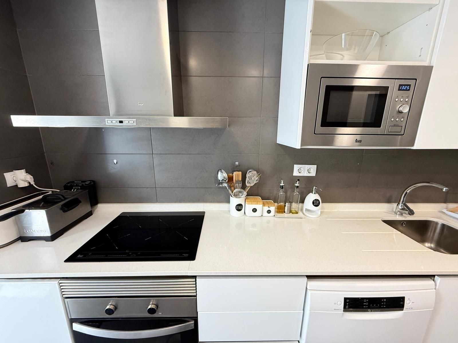 Apartment à San Juan, Alicante, Espagne 3 chambres, 123 m2 No. 142963