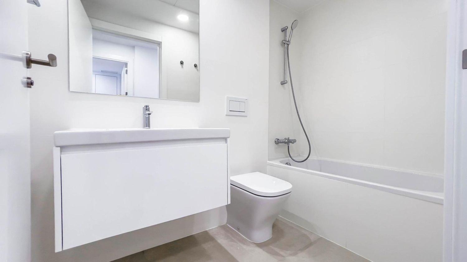 Wohnung in Alicante, Spanien 2 Schlafzimmer, 100 m2 Nr. 142960