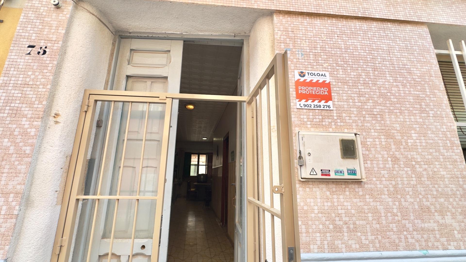 House à Torrevieja, Alicante, Espagne 3 chambres, 145 m2 No. 183051