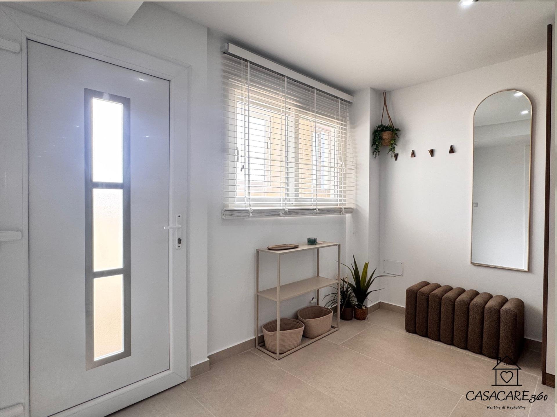 Appartamento a Torrevieja, Alicante, Spagna 2 camere da letto, 95 mq. N° 189703