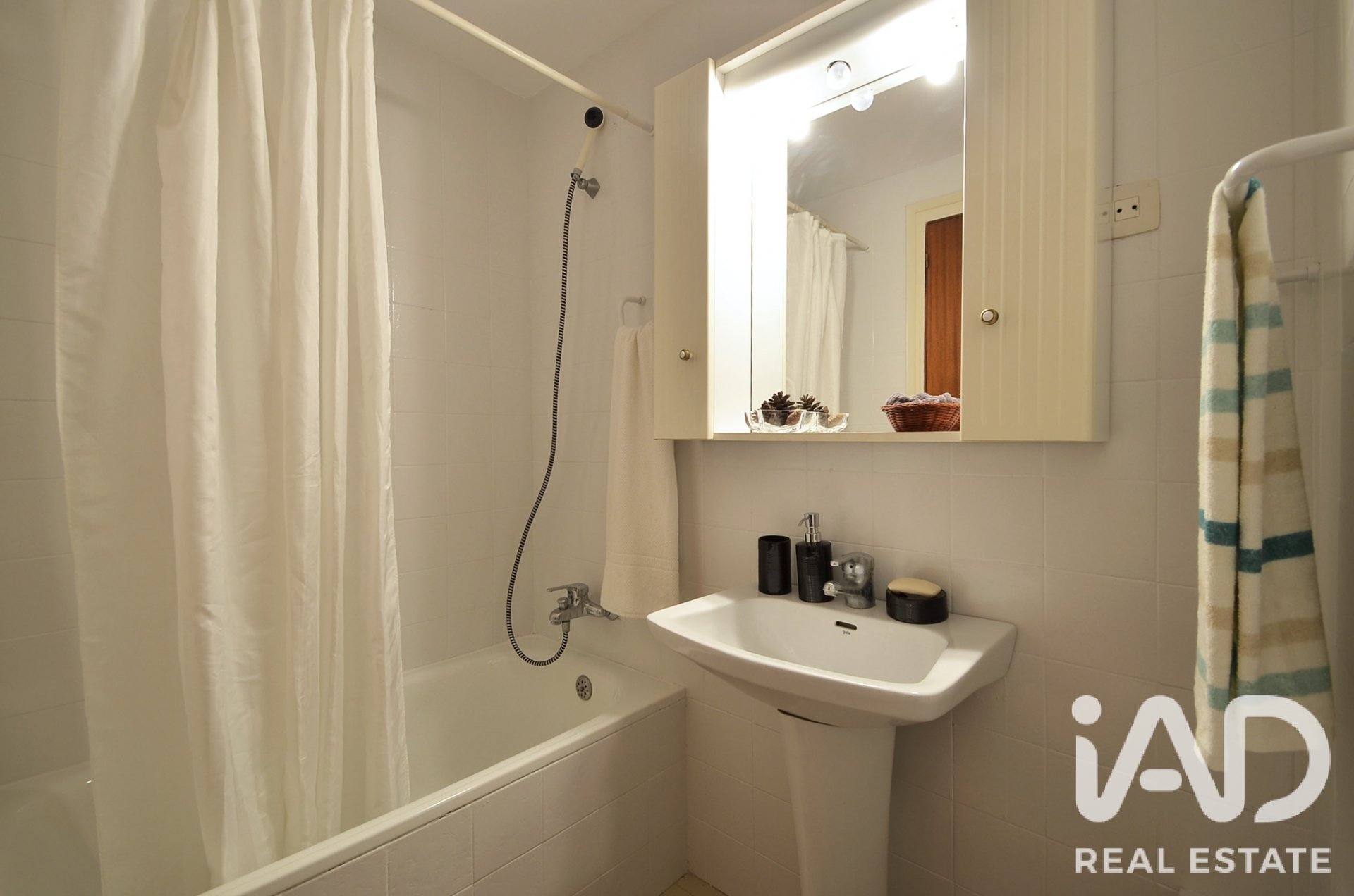 Duplex in Gava, Barcelona, Spanien 4 Schlafzimmer, 211 m2 Nr. 188434