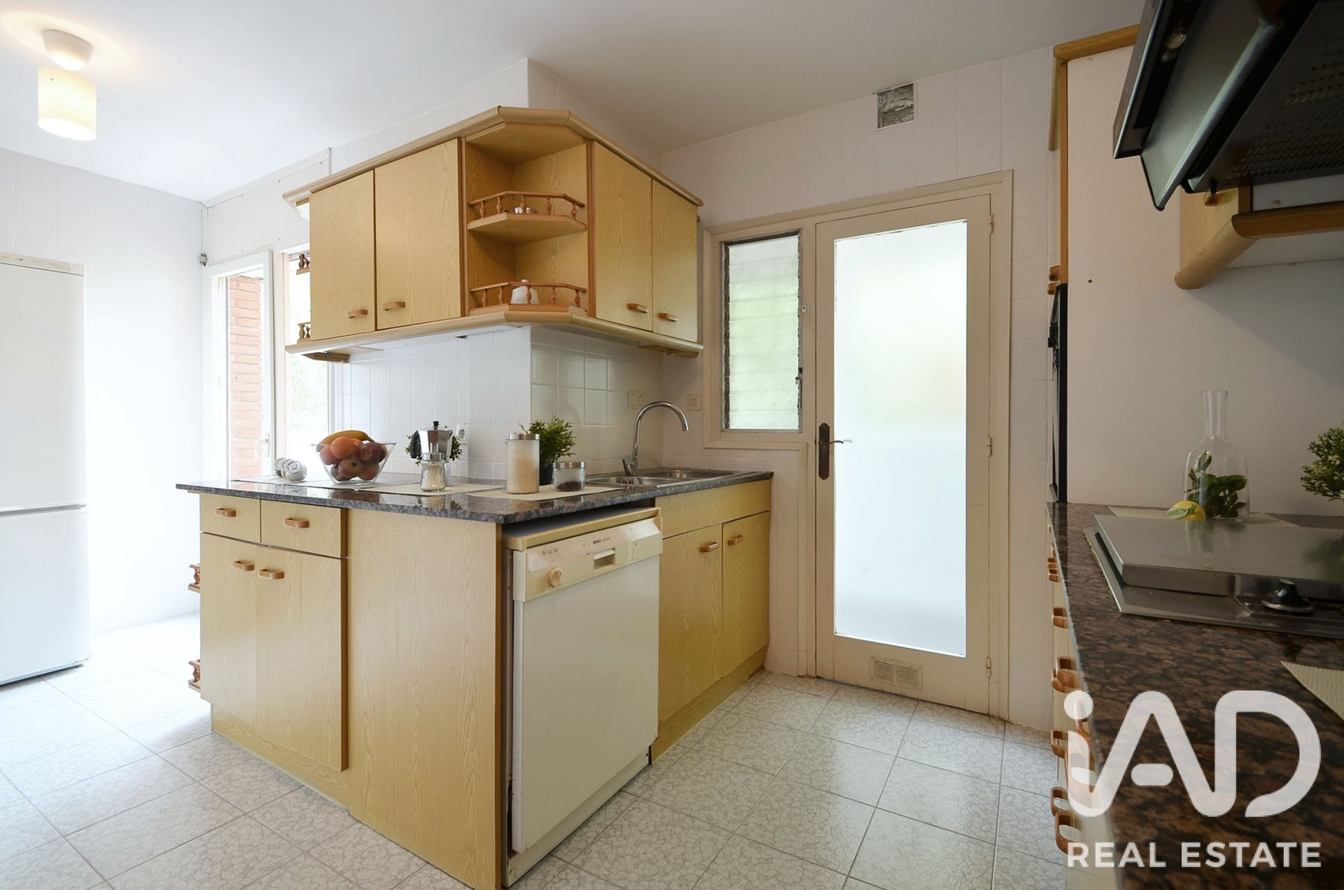 Duplex in Gava, Barcelona, Spanien 4 Schlafzimmer, 211 m2 Nr. 188434