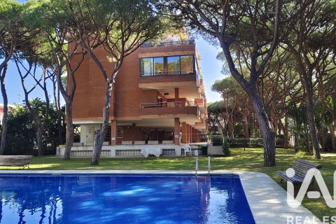 Dúplex en Gavà, Barcelona, España 4 dormitorios, 211 m2 No. 188434