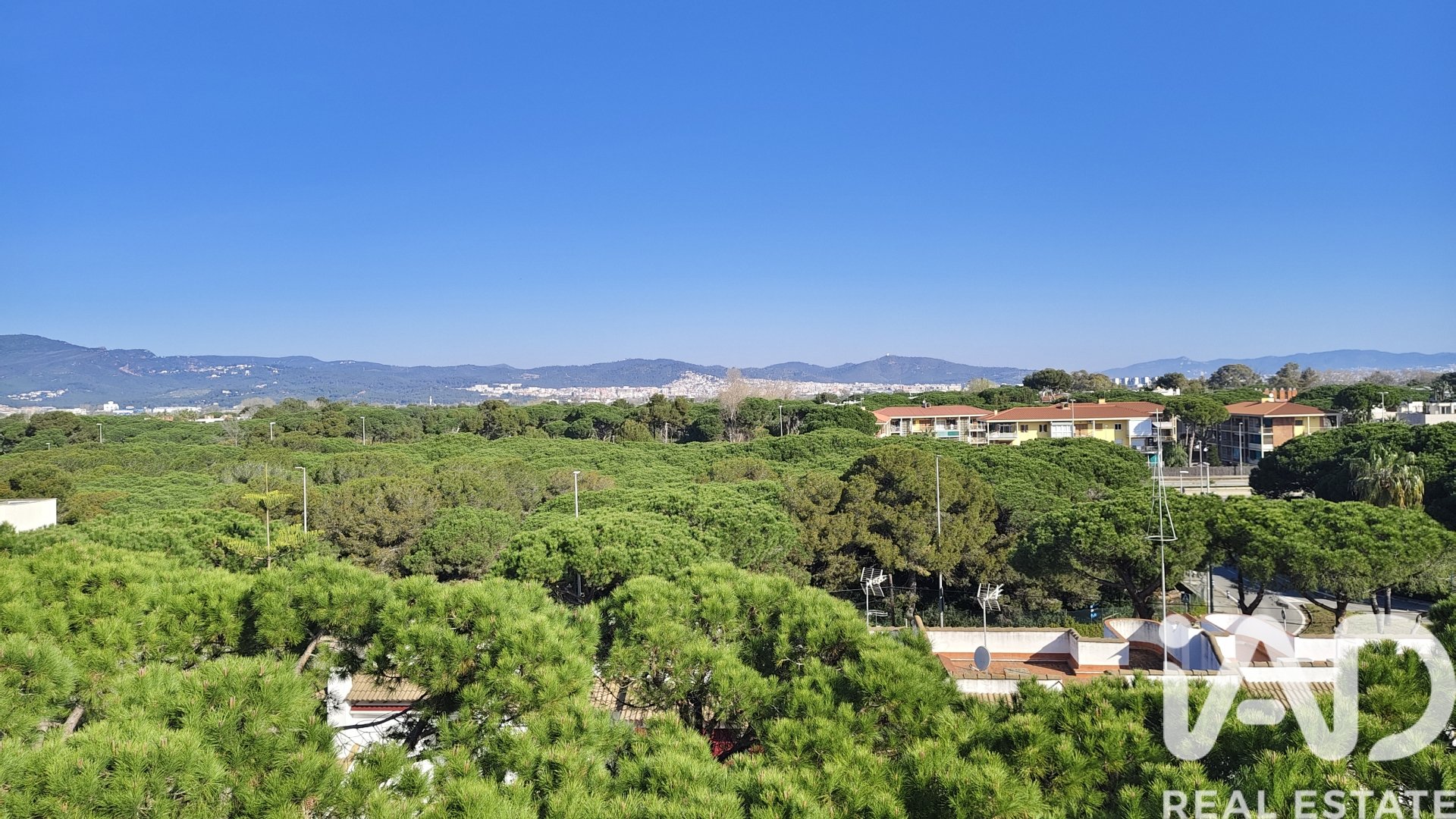 Duplex in Gava, Barcelona, Spanien 4 Schlafzimmer, 211 m2 Nr. 188434