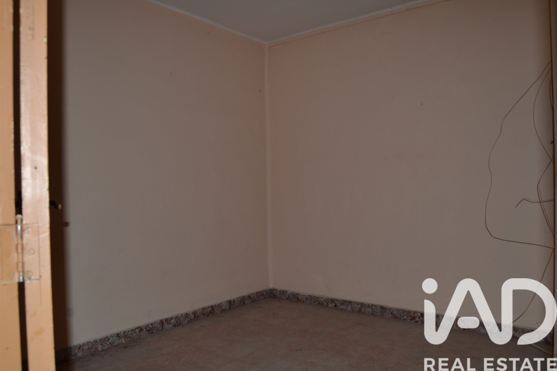 Huoneisto Vila-real, Castellon, Espanja 3 makuuhuonetta, 350 m2 No. 188440