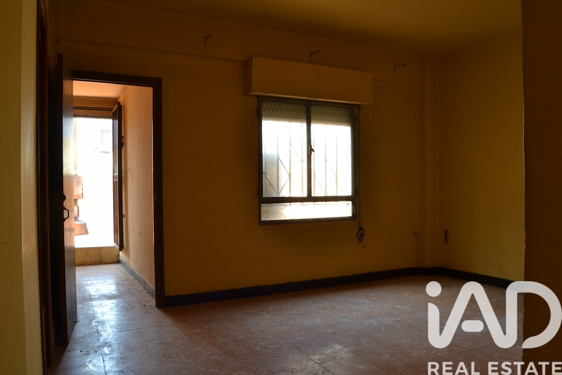 Huoneisto Vila-real, Castellon, Espanja 3 makuuhuonetta, 350 m2 No. 188440