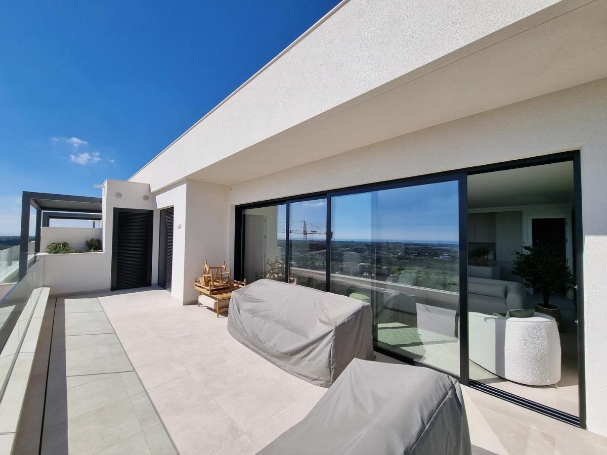 Kattohuoneisto San Miguel de Salinas, Alicante, Espanja 3 makuuhuonetta, 118 m2 No. 98213