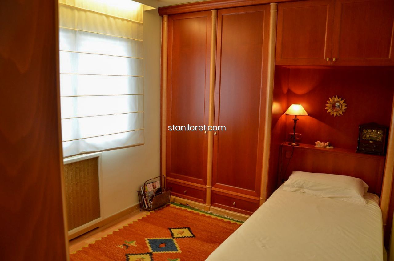 Dom w Lloret de Mar, Girona, Hiszpania 5 sypialni, 168 mkw. nr 104069