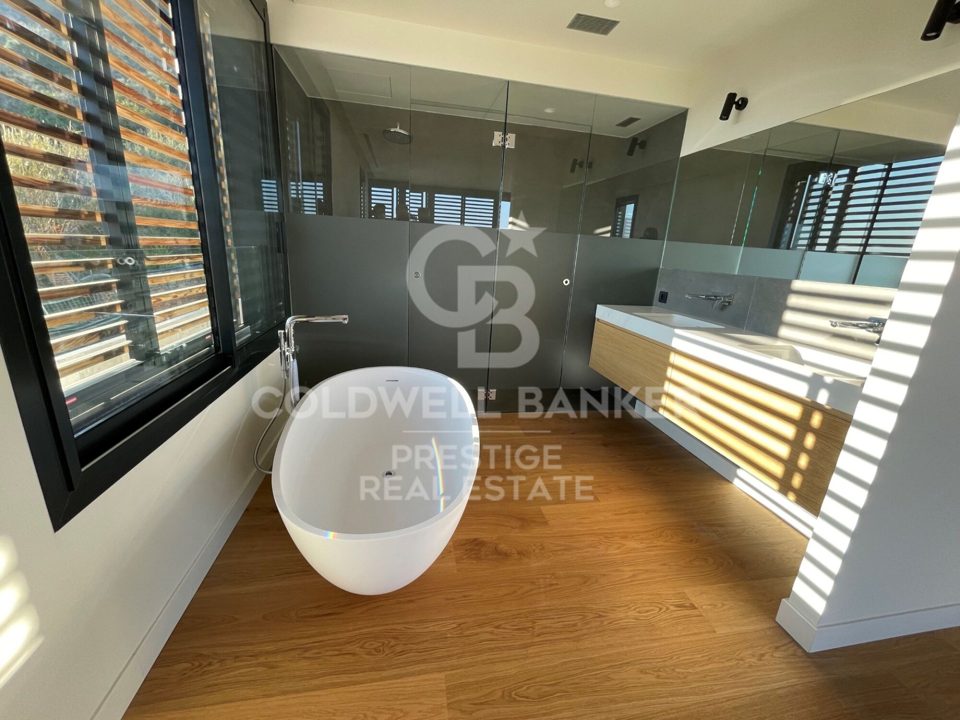 Māja Barcelona, Spānijā 5 istabas, 480 m2 Nr. 160420