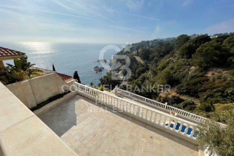 Villa a Lloret de Mar, Girona, Spagna 6 camere da letto, 878 mq. N° 160418