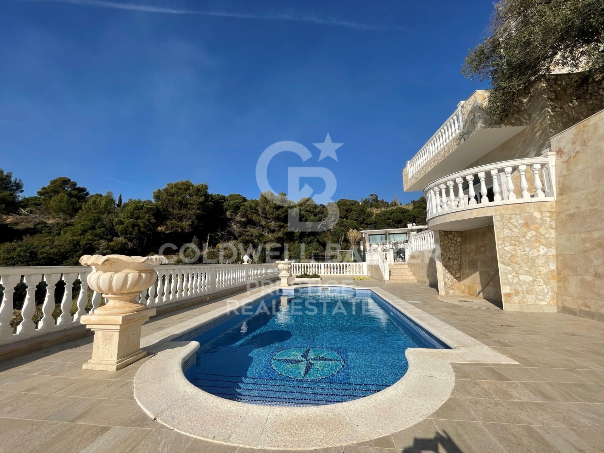 Villa i Lloret de Mar, Girona, Spanien 6 sovrum, 878 kvm. Nr. 160418