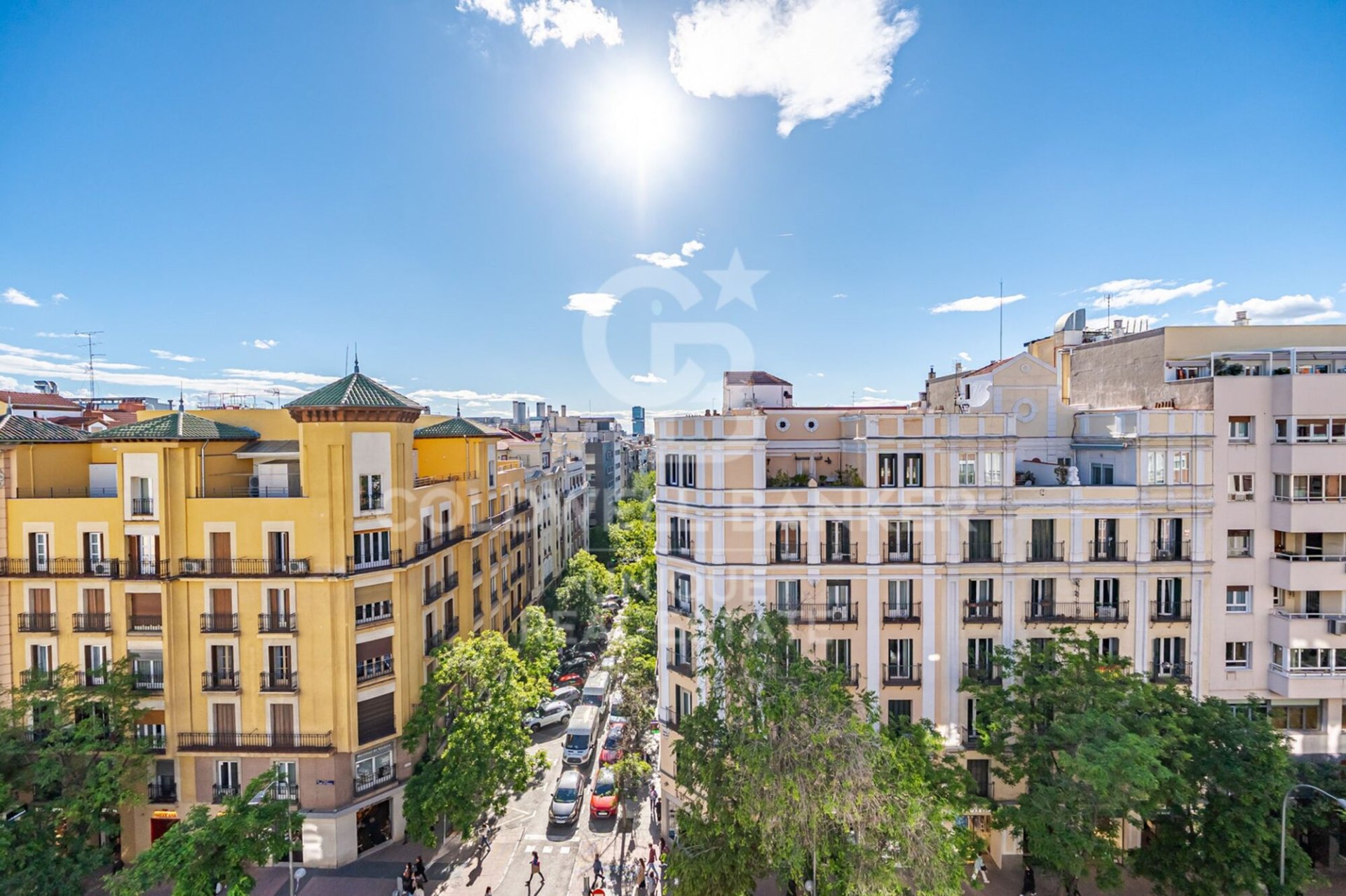 Lägenhet i Madrid, Spanien 4 sovrum, 208 kvm. Nr. 178636