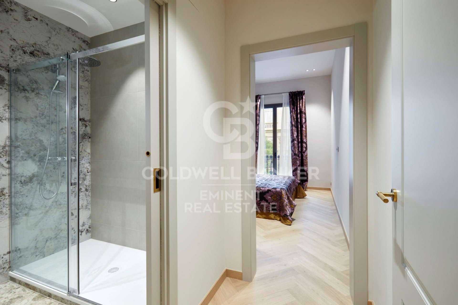 Wohnung in Barcelona, Spanien 3 Schlafzimmer,  Nr. 178635