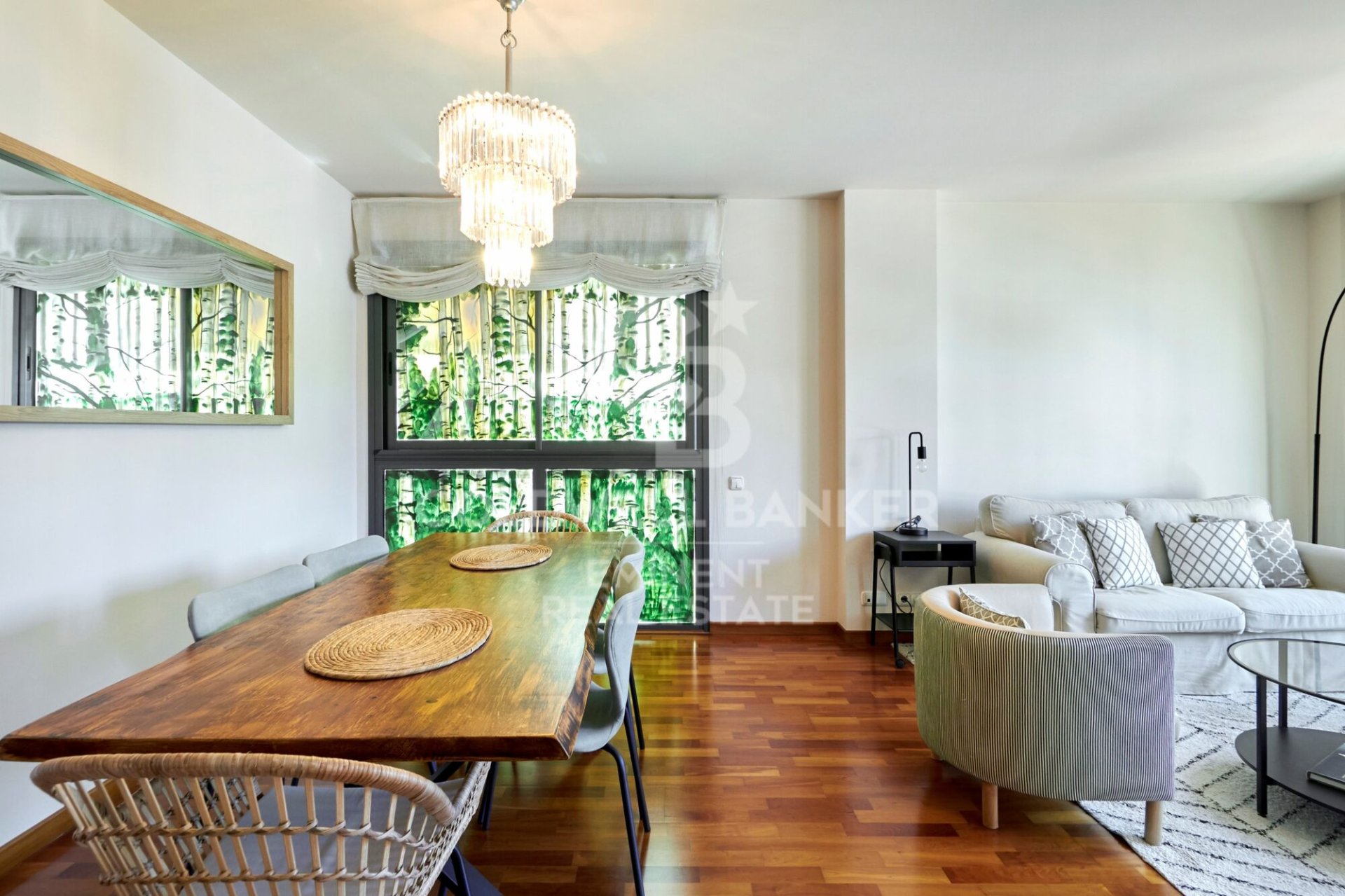 Huoneisto Barcelona, Espanja 2 makuuhuonetta, 105 m2 No. 178639