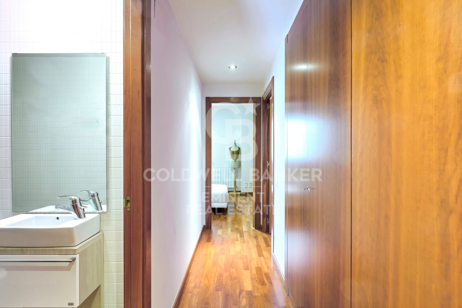 Huoneisto Barcelona, Espanja 2 makuuhuonetta, 105 m2 No. 178639