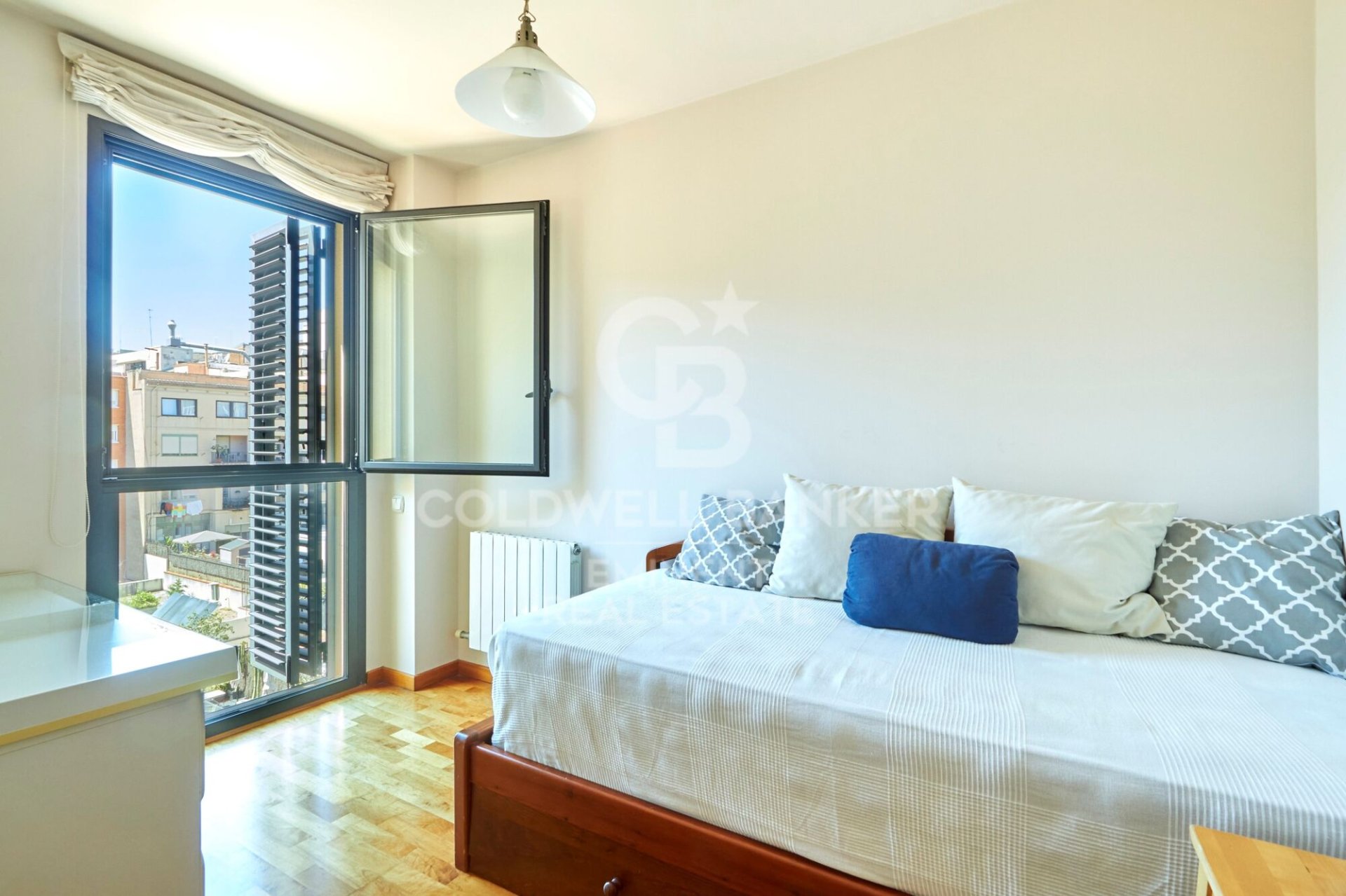 Huoneisto Barcelona, Espanja 2 makuuhuonetta, 105 m2 No. 178639