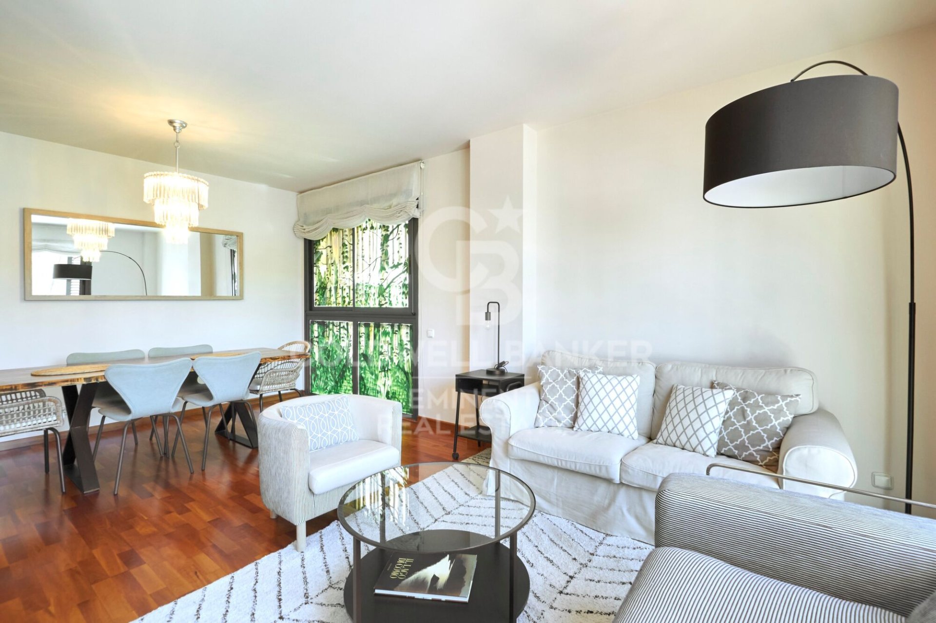 Huoneisto Barcelona, Espanja 2 makuuhuonetta, 105 m2 No. 178639