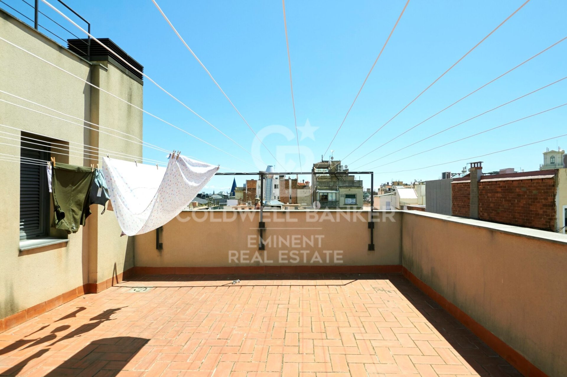 Huoneisto Barcelona, Espanja 2 makuuhuonetta, 105 m2 No. 178639