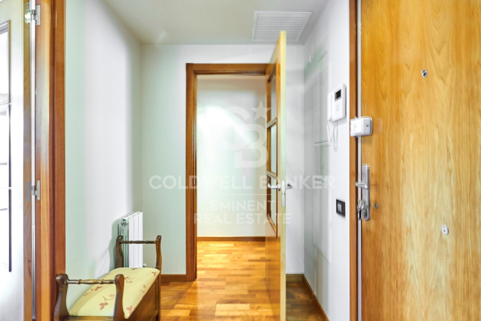 Huoneisto Barcelona, Espanja 2 makuuhuonetta, 105 m2 No. 178639