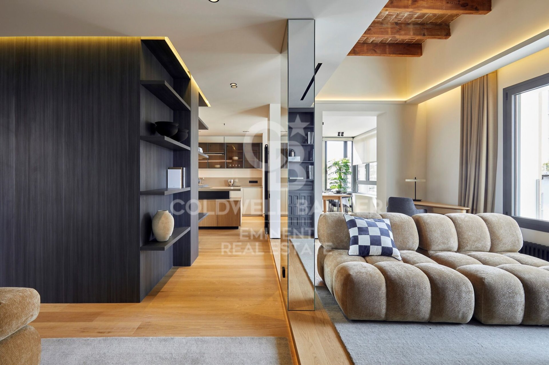 Dzīvoklis Barcelona, Spānijā 4 istabas, 268 m2 Nr. 158907