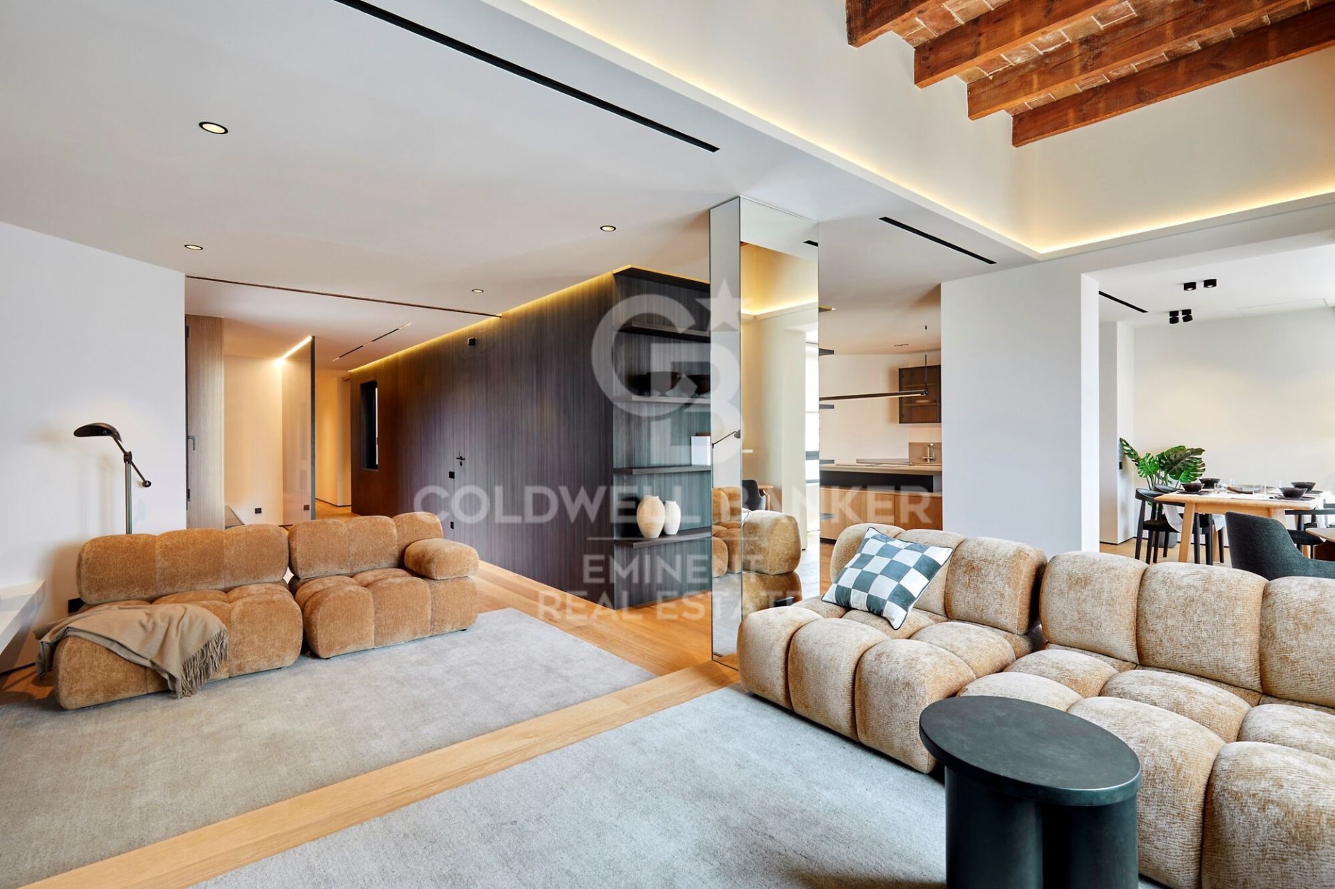 Dzīvoklis Barcelona, Spānijā 4 istabas, 268 m2 Nr. 158907
