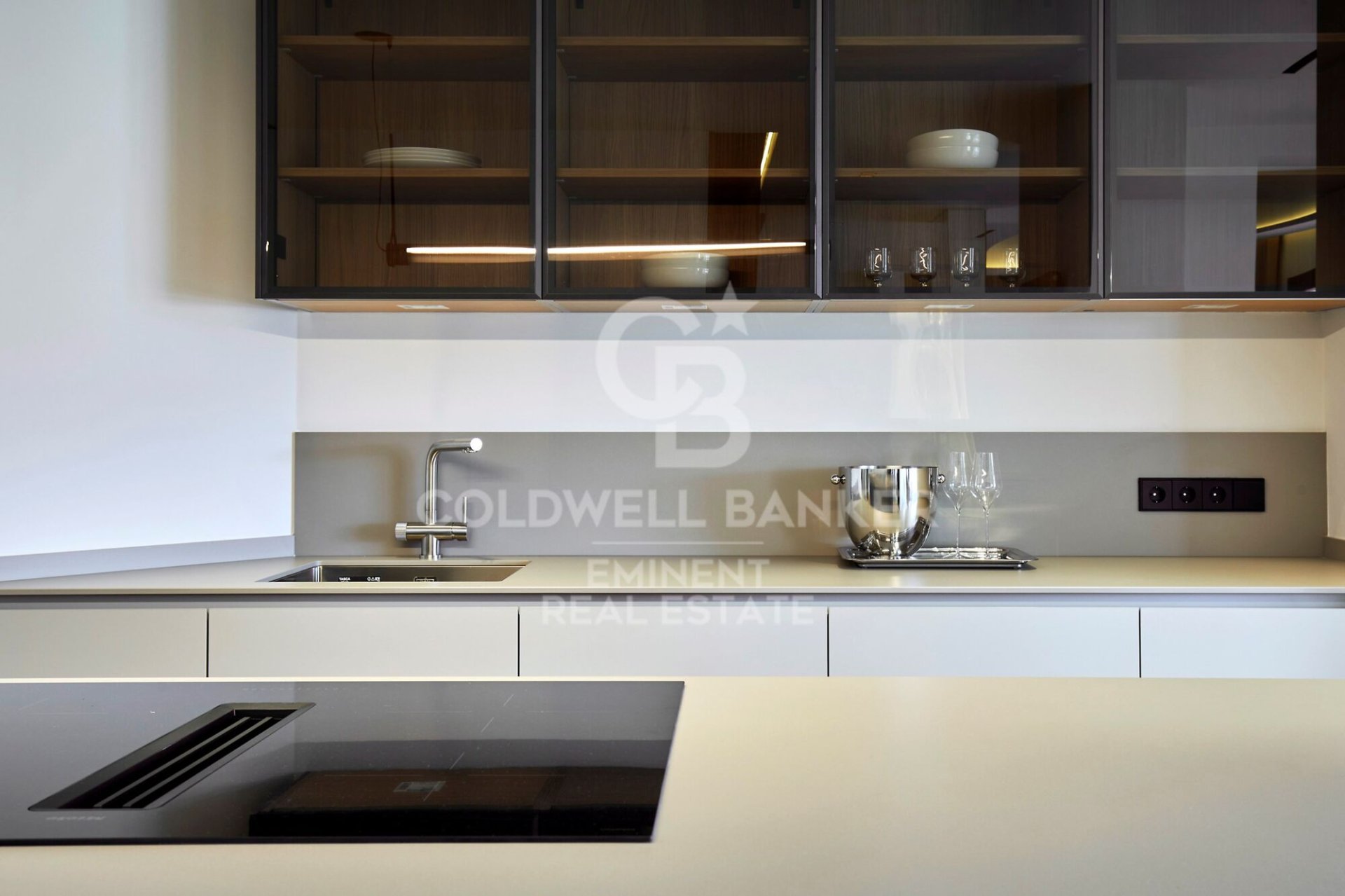 Dzīvoklis Barcelona, Spānijā 4 istabas, 268 m2 Nr. 158907