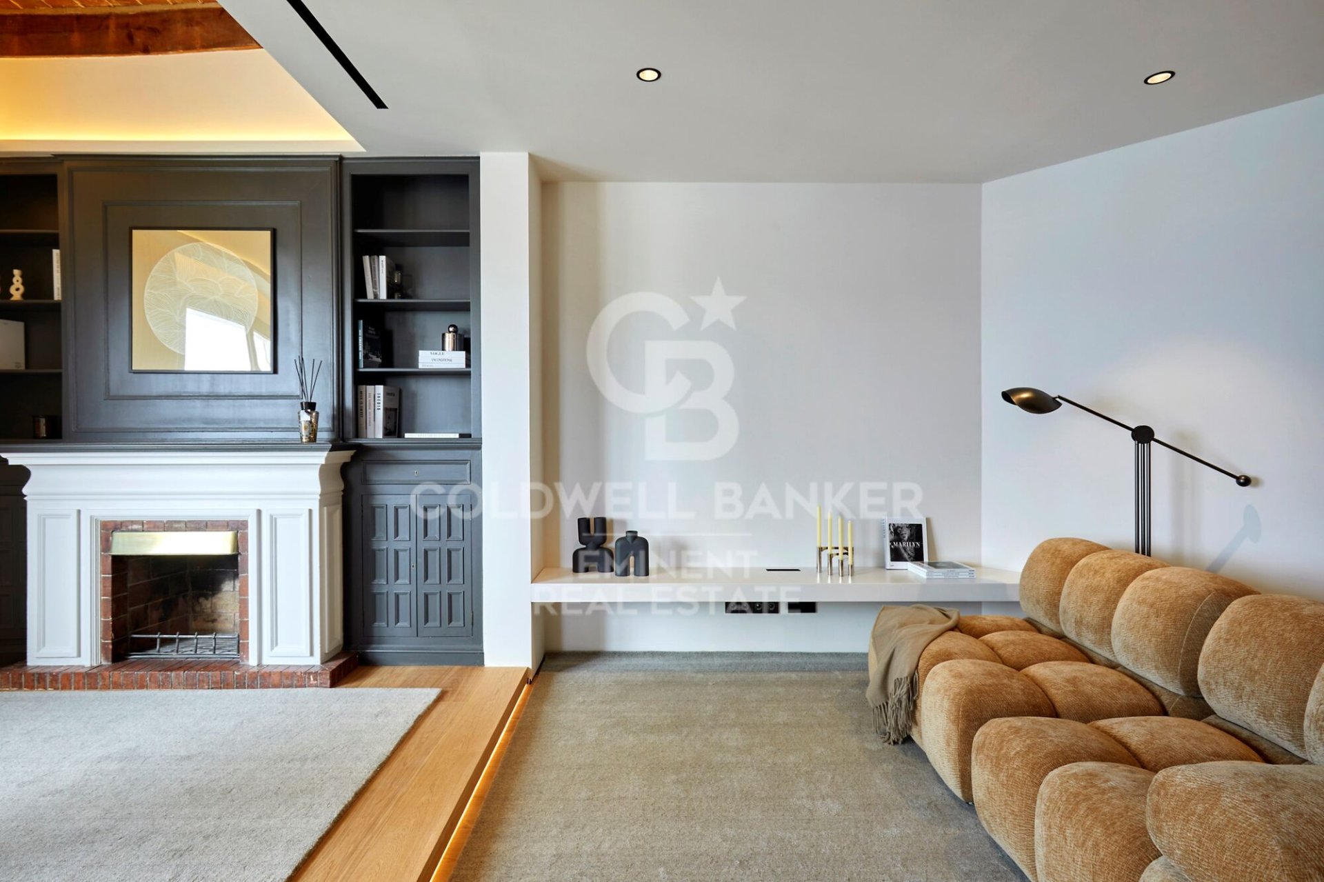 Dzīvoklis Barcelona, Spānijā 4 istabas, 268 m2 Nr. 158907
