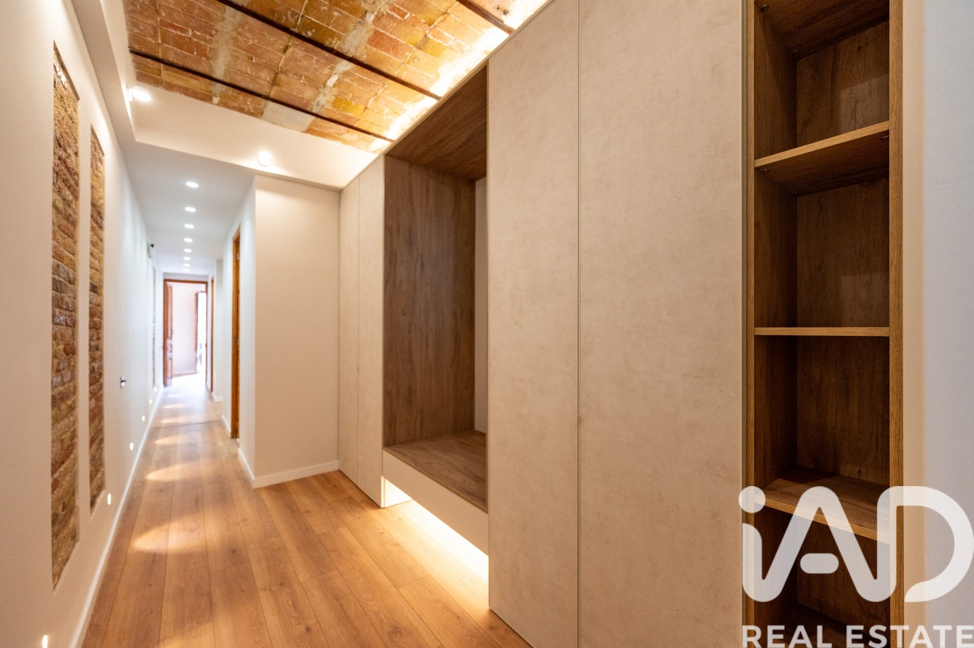 Appartamento a Barcelona, Spagna 3 camere da letto, 95 mq. N° 173030