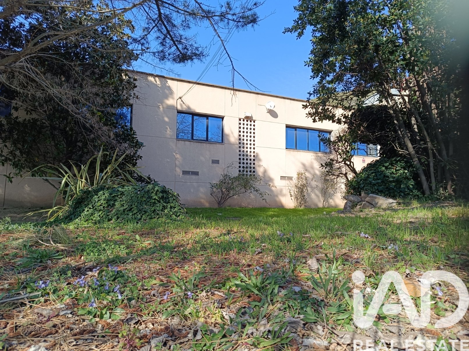 Propiedad comercial en Sant Quintí de Mediona, Barcelona, España 2589 m2 No. 173028