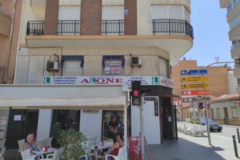 Liikekiinteistö Guardamar del Segura, Alicante, Espanja 2 makuuhuonetta, 91 m2 No. 183919