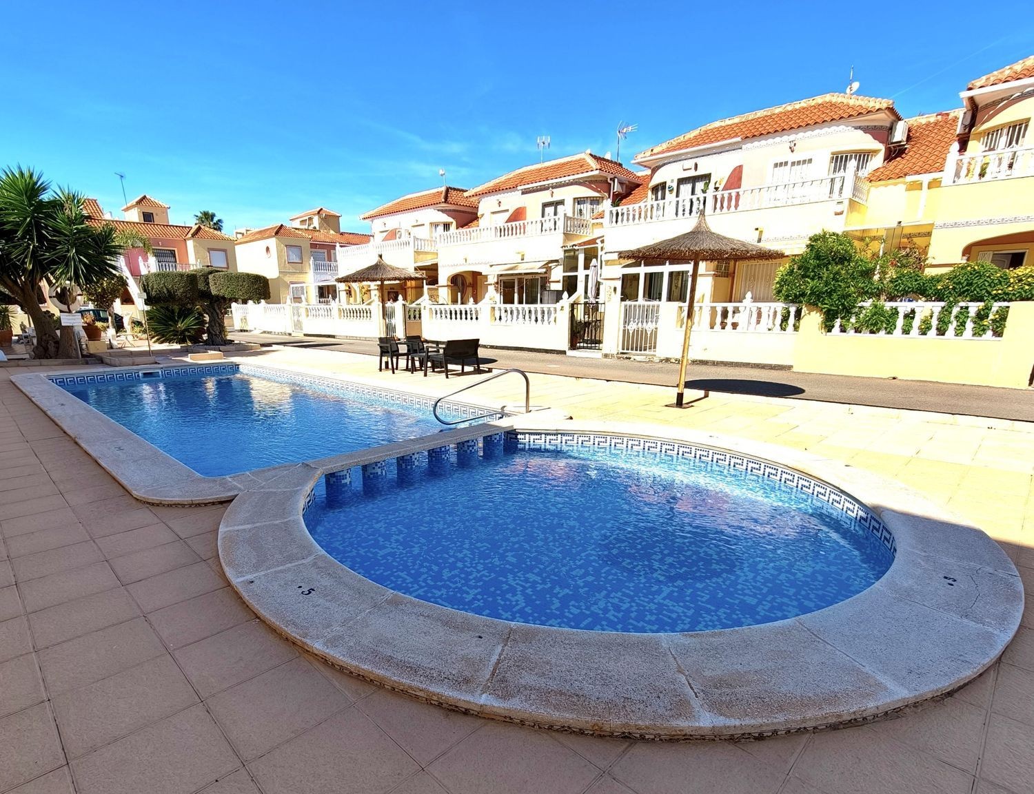 Duplex a La Regia, Alicante, Spagna 2 camere da letto, 63 mq. N° 183463
