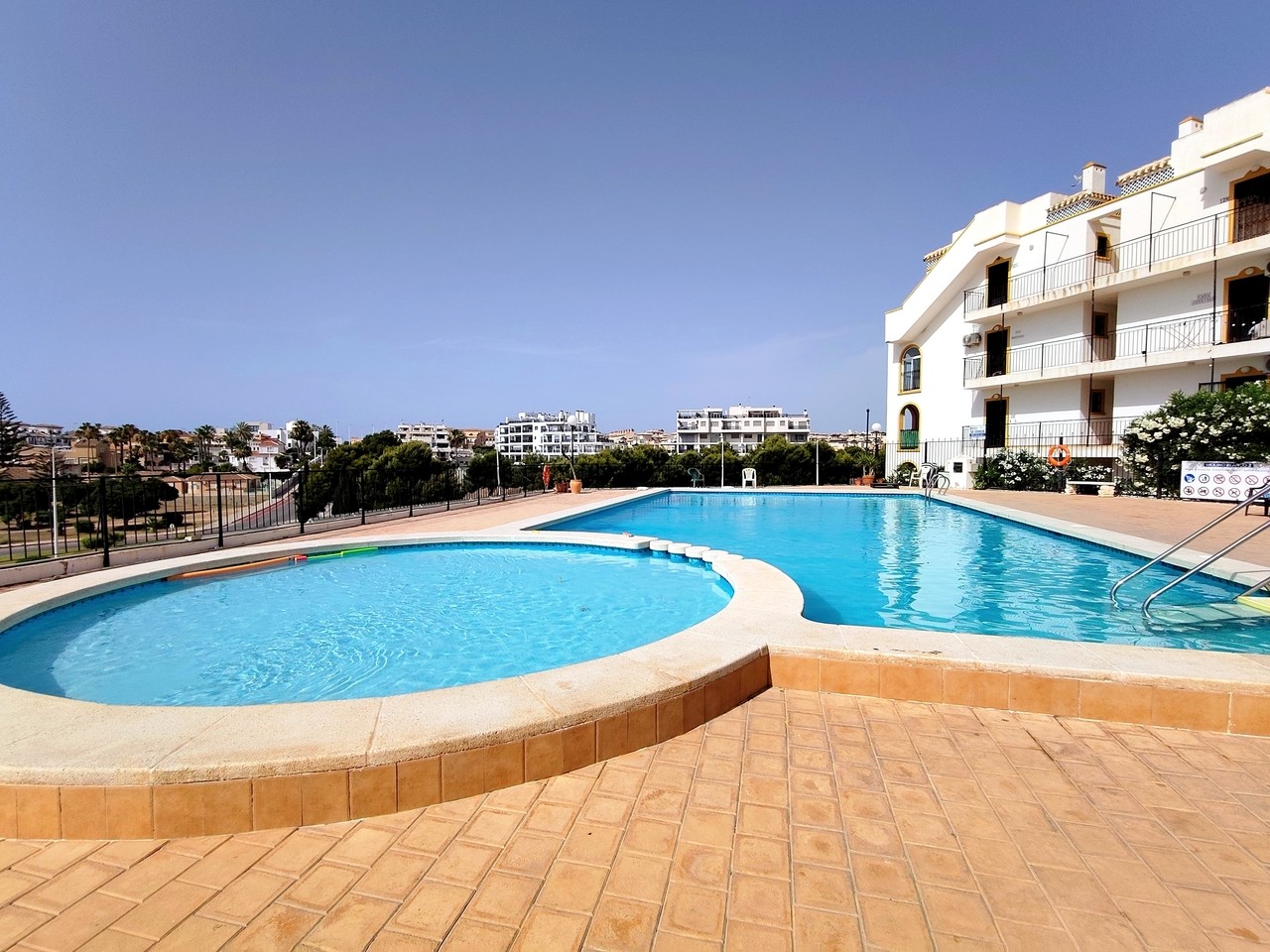 Apartment à La Zenia, Alicante, Espagne 2 chambres, 66 m2 No. 183461