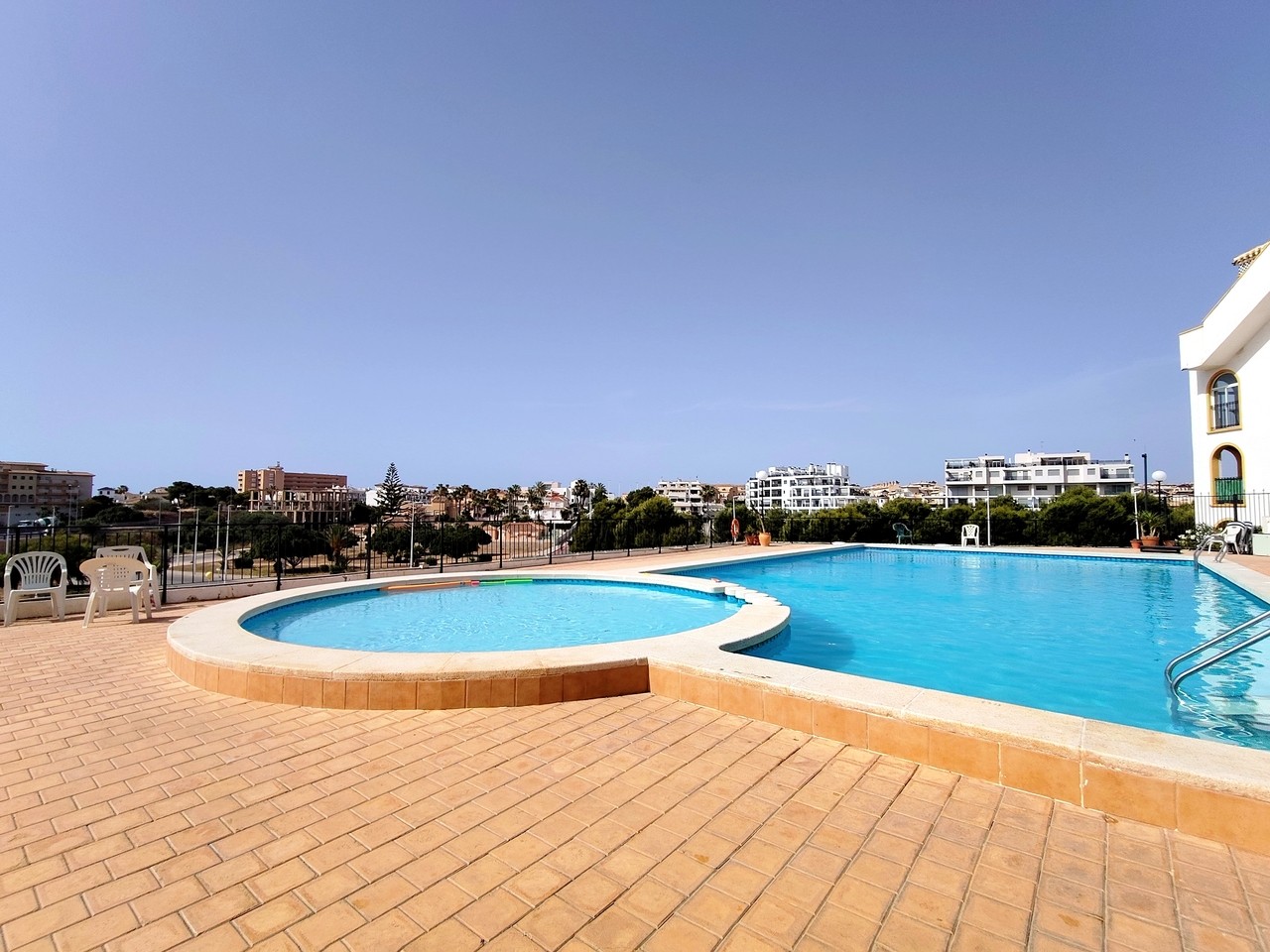 Apartment à La Zenia, Alicante, Espagne 2 chambres, 66 m2 No. 183461