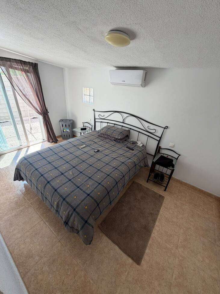 Villa a Cabo Roig, Alicante, Spagna 2 camere da letto, 85 mq. N° 192005