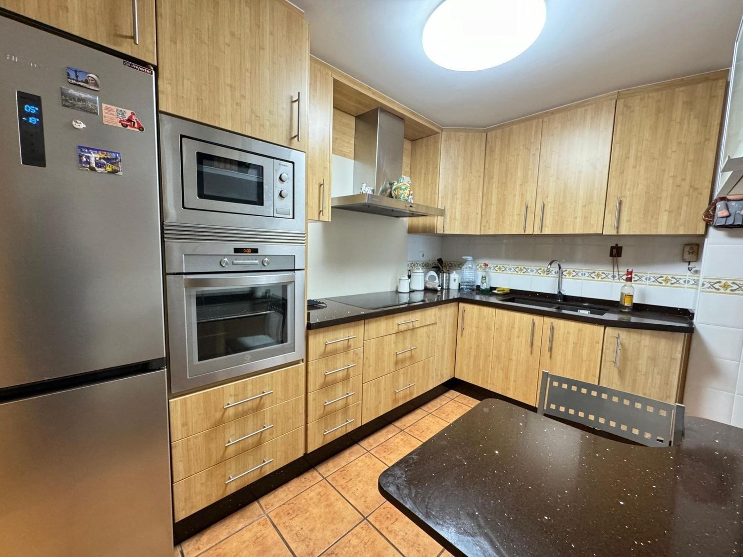 Appartamento a Alicante, Spagna 3 camere da letto, 118 mq. N° 180108
