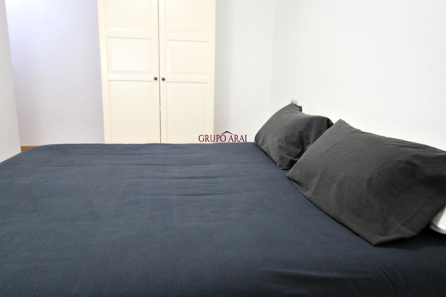 Apartment in Alicante, Spain 4 bedrooms, 104 sq.m. No. 180107