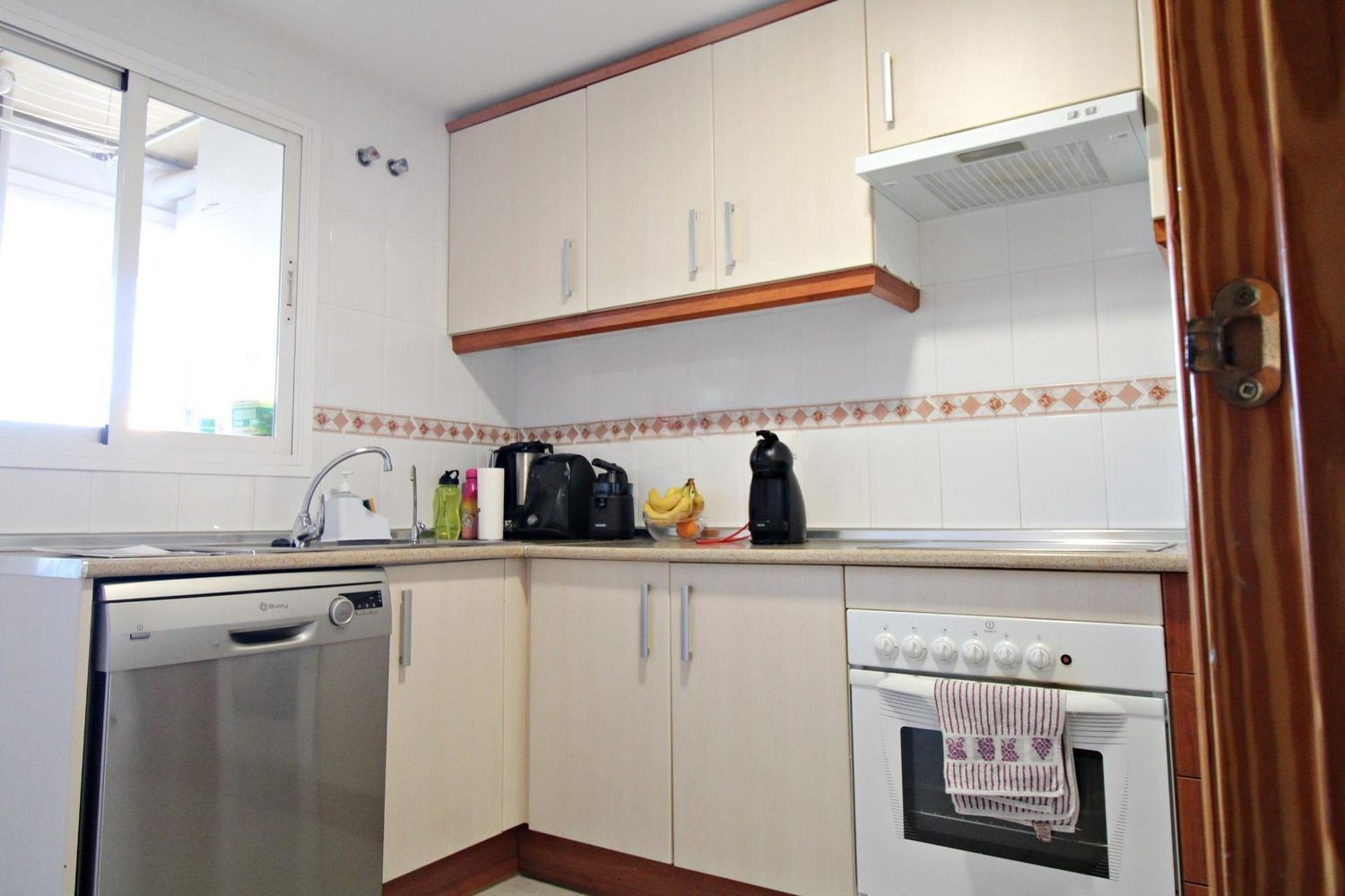 Apartment in Alicante, Spain 4 bedrooms, 104 sq.m. No. 180107