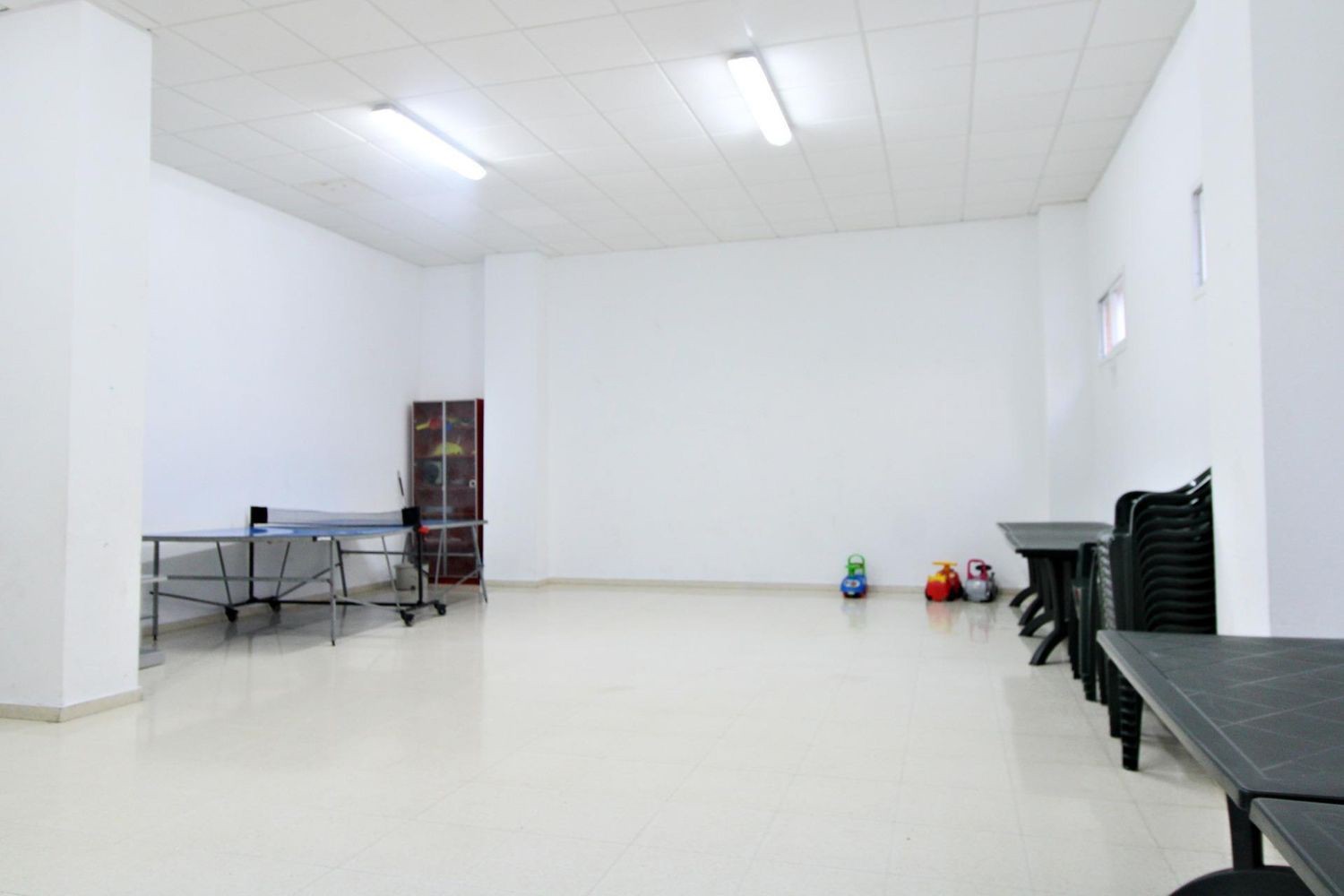 Apartment in Alicante, Spain 4 bedrooms, 104 sq.m. No. 180107