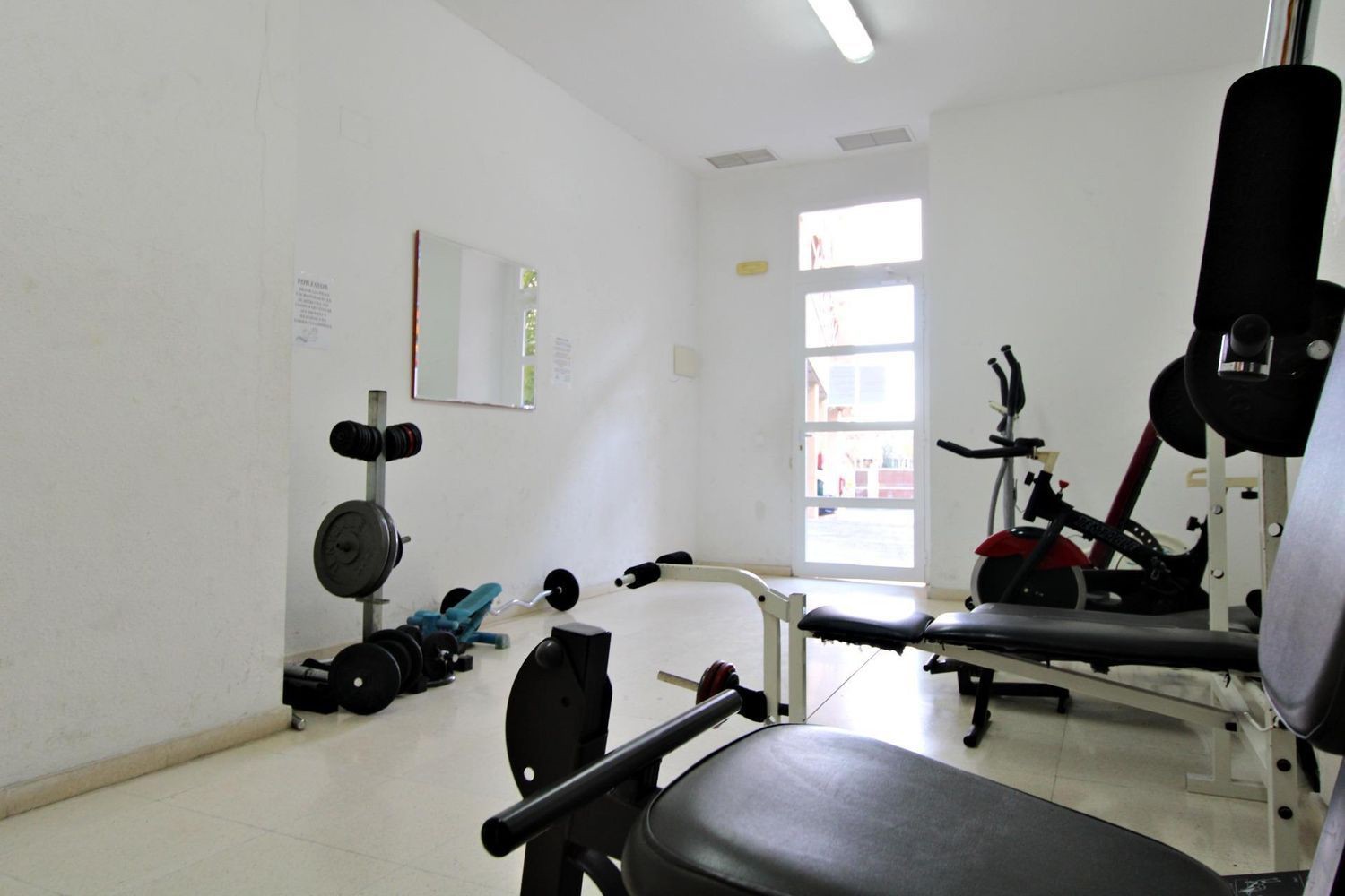 Apartment in Alicante, Spain 4 bedrooms, 104 sq.m. No. 180107