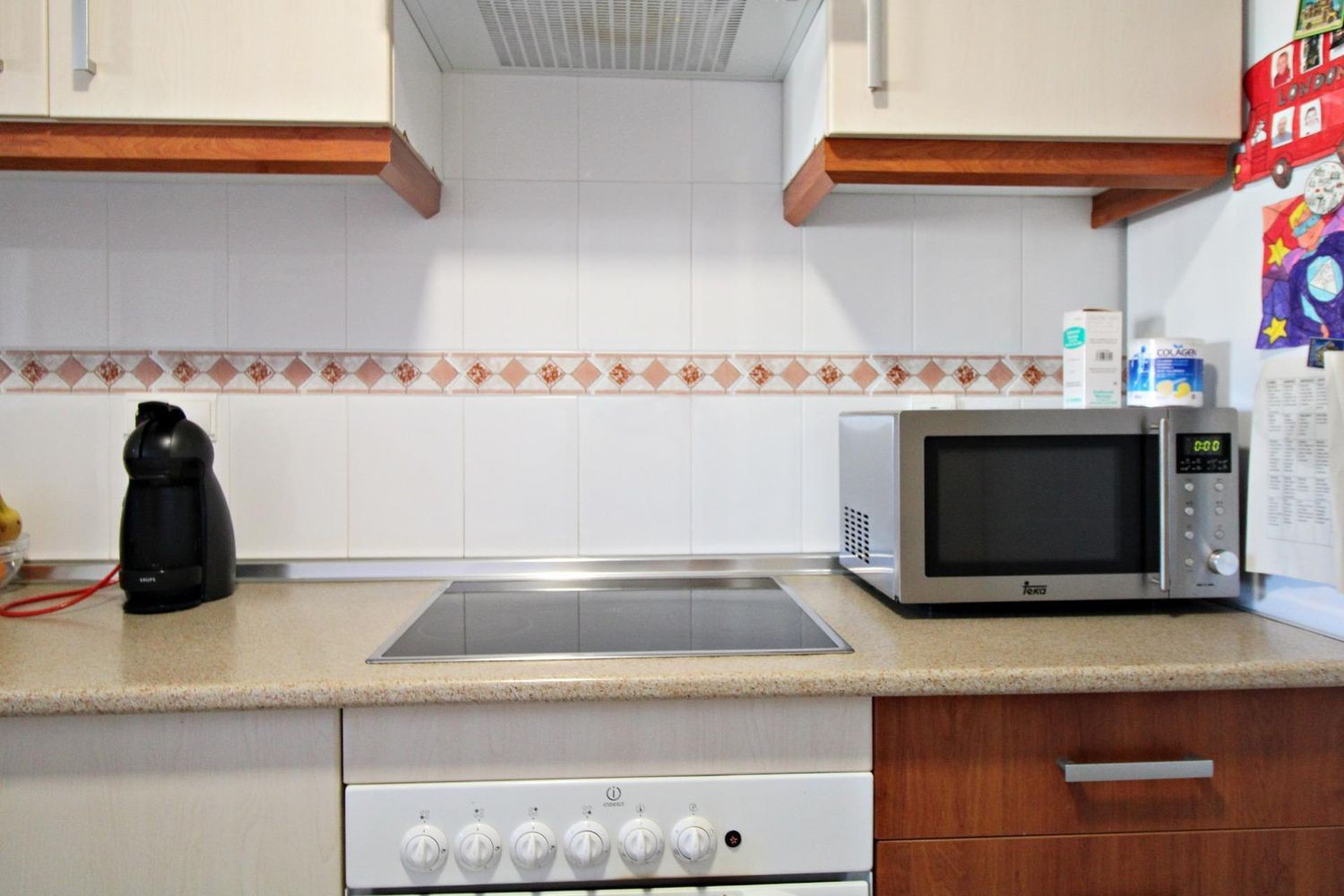 Apartment in Alicante, Spain 4 bedrooms, 104 sq.m. No. 180107