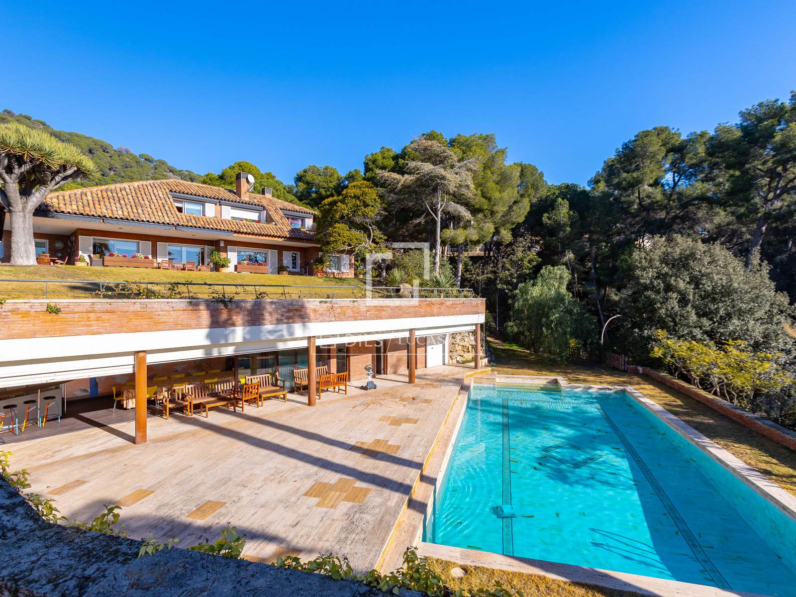 Villa in Premia De Dalt, Barcelona, Spanien 5 Schlafzimmer, 617 m2 Nr. 150288