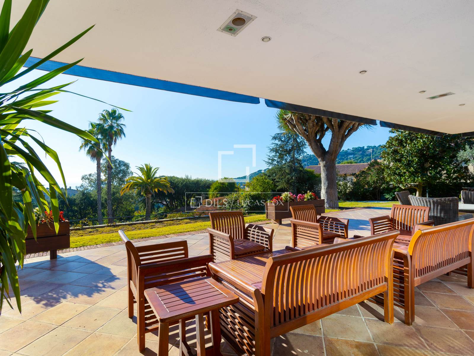 Villa in Premia De Dalt, Barcelona, Spanien 5 Schlafzimmer, 617 m2 Nr. 150288