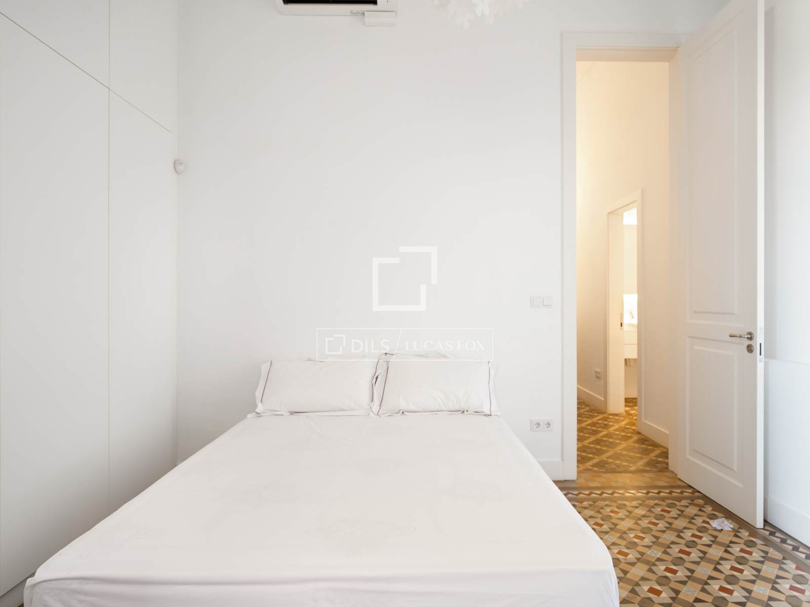 Appartamento a Barcelona, Spagna 5 camere da letto, 222 mq. N° 150287